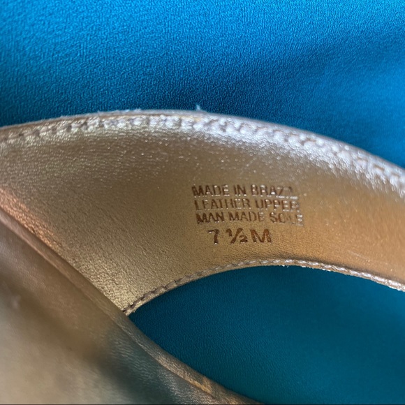 Lilly Pulitzer Small Sandal Wedge Heels - Picture 4 of 4